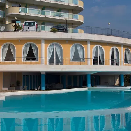 Modus Vivendi 아파트호텔