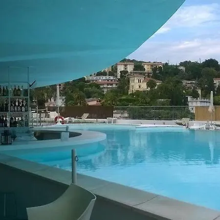 Modus Vivendi Apartahotel 3*